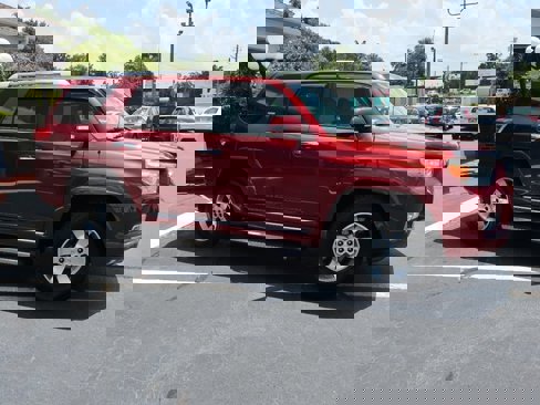 Used 2012 Toyota 4Runner SR5 image 4