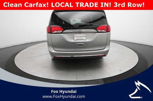 Used 2020 Chrysler Pacifica Limited image 26