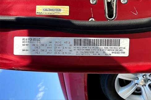 Used 2016 Jeep Compass Sport w/ Power Value Group image 35
