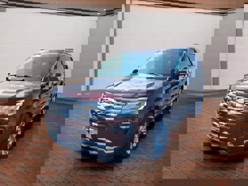 Used 2018 Ford Explorer Limited w/ Ford Safe & Smart Package image 4