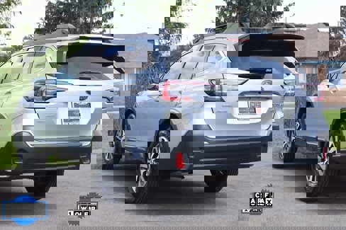 Used 2022 Subaru Outback Premium image 4