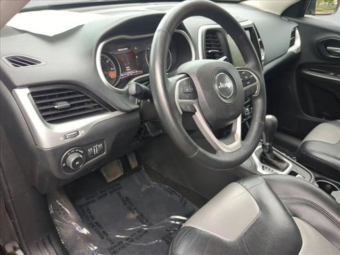 Used 2014 Jeep Cherokee Limited image 9