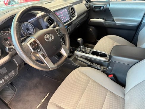 Used 2022 Toyota Tacoma SR5 image 15