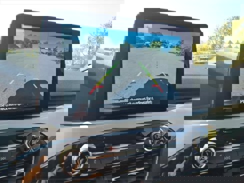 Certified 2020 Ford Escape SE image 18