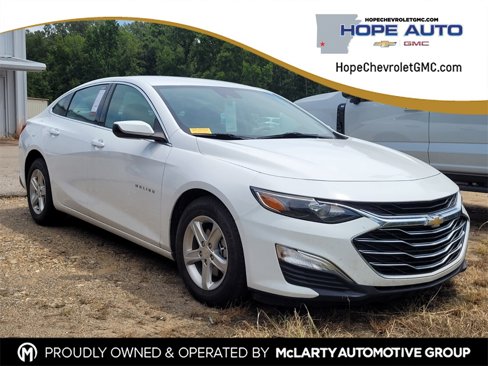 Used 2020 Chevrolet Malibu LS w/ Driver Confidence Package II image 1