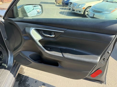Used 2015 Nissan Altima 2.5 S image 14