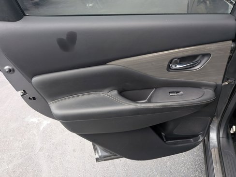 Used 2018 Nissan Murano SL w/ Moonroof Package image 30
