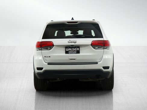 Used 2015 Jeep Grand Cherokee Laredo w/ Quick Order Package 23E image 4