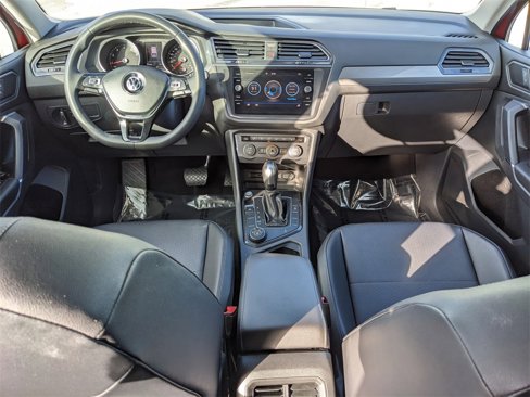 Used 2020 Volkswagen Tiguan SE w/ Panoramic Sunroof Package image 15
