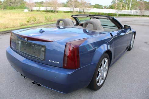 Used 2005 Cadillac XLR image 6
