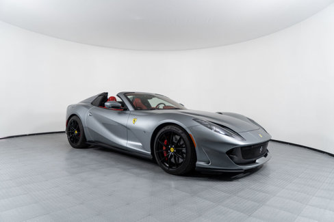 Used 2021 Ferrari 812 GTS image 6