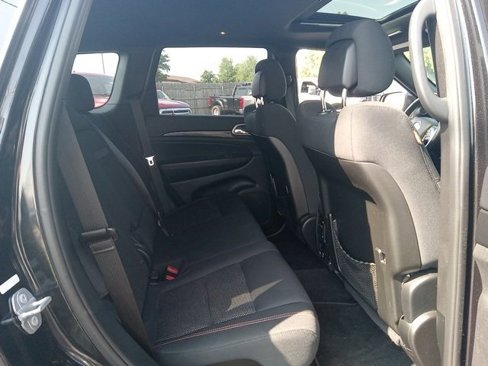 Used 2016 Jeep Grand Cherokee Laredo 75th Anniversary image 12