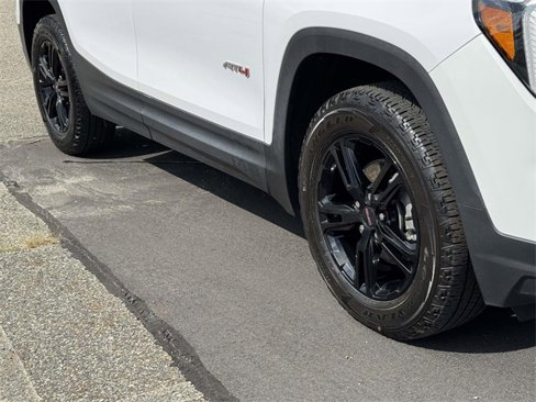 Used 2022 GMC Terrain AT4 w/ Tech Package image 13