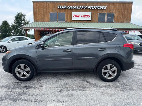 Used 2015 Toyota RAV4 XLE image 1