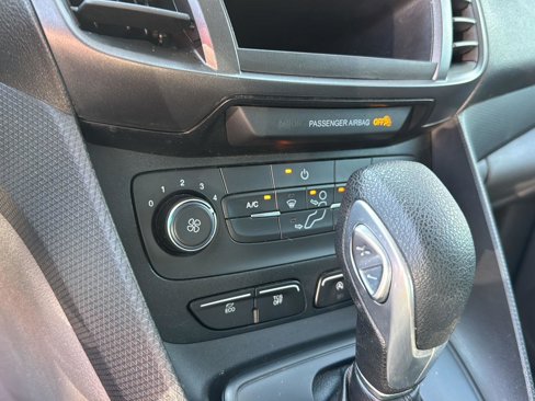Used 2019 Ford Transit Connect XL image 19