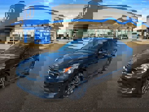 Used 2018 Kia Stinger image 4