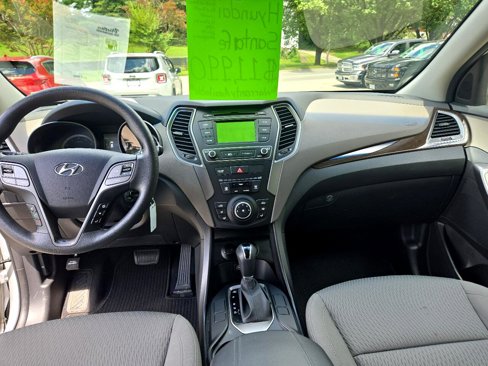 Used 2018 Hyundai Santa Fe Sport image 13