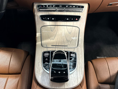 Used 2021 Mercedes-Benz E 450 4MATIC Cabriolet image 20