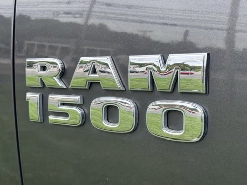 Used 2016 RAM 1500 Big Horn image 25