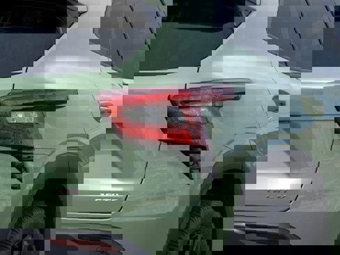 New 2025 Chevrolet Trax ACTIV w/ Sunroof Package image 11