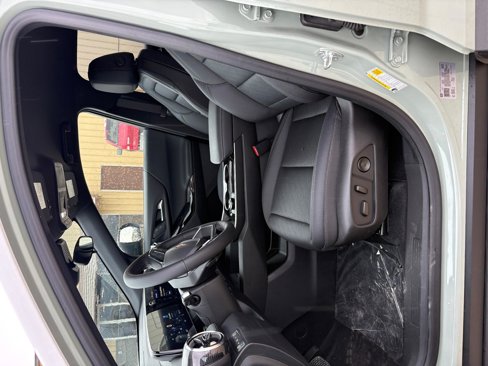 New 2026 Chevrolet Equinox LT w/ Convenience Package II image 10