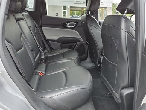 Used 2024 Jeep Compass Limited image 18
