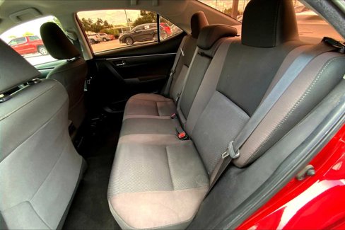 Used 2019 Toyota Corolla LE image 19