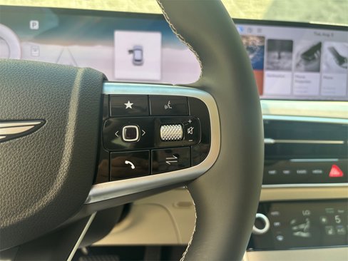 New 2026 Genesis GV70 2.5T Select image 28