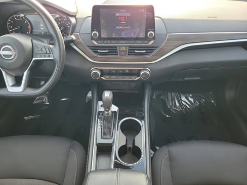 Certified 2023 Nissan Altima 2.5 SV image 18