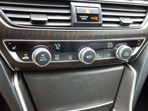 Used 2022 Honda Accord EX-L image 16