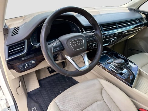 Used 2018 Audi Q7 3.0T Prestige w/ Prestige Package image 9