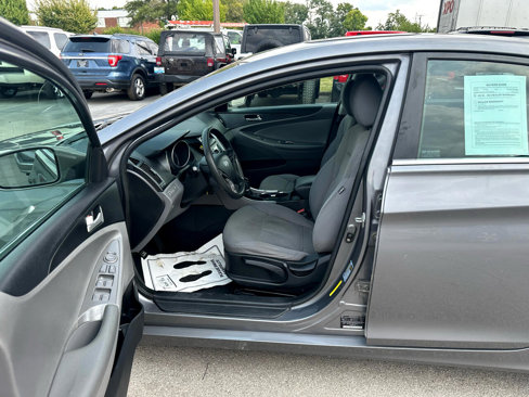 Used 2011 Hyundai Sonata GLS image 15