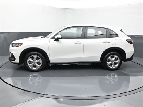 Used 2025 Honda HR-V LX image 2