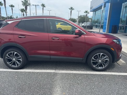Used 2022 Buick Encore GX Select image 5