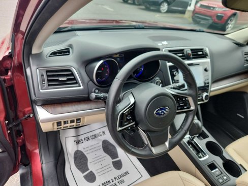 Used 2019 Subaru Outback 2.5i Limited w/ Popular Package #2 image 11