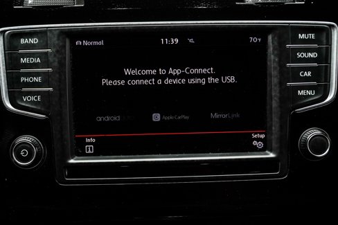Used 2017 Volkswagen GTI Sport image 23