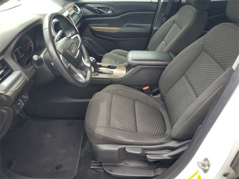 Used 2017 GMC Acadia SLE image 18