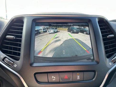 Certified 2021 Jeep Cherokee Latitude Lux 80th Anniv w/ Quick Order Package 26U 80TH image 13