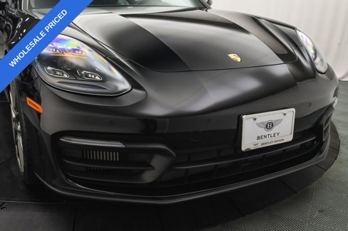 Used 2022 Porsche Panamera 4 Platinum Edition image 26