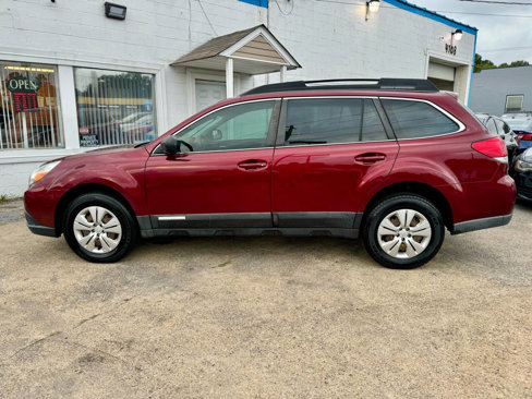 Used 2011 Subaru Outback 2.5i image 8