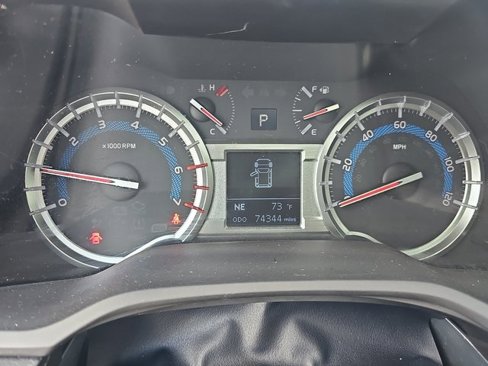 Used 2019 Toyota 4Runner TRD Off-Road Premium image 19
