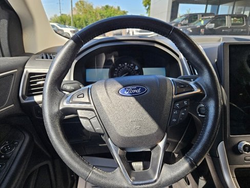 Used 2023 Ford Edge SEL image 25