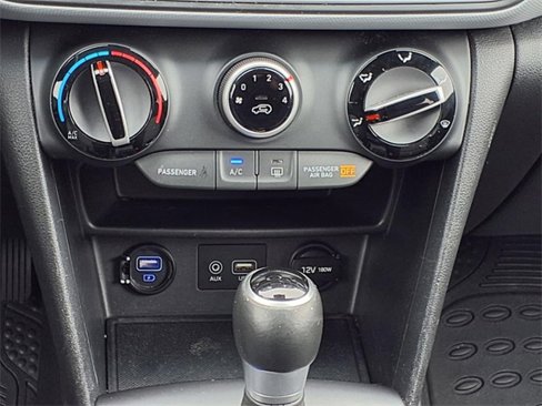 Used 2020 Hyundai Kona SEL image 17