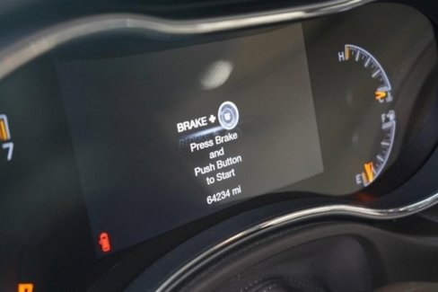 Used 2019 Jeep Grand Cherokee Overland image 13