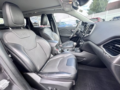 Certified 2022 Jeep Cherokee Limited w/ Mopar Interior Package image 18