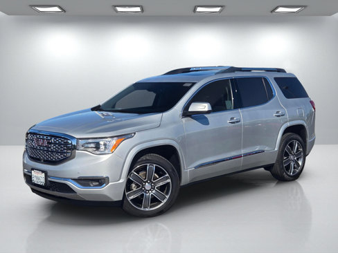 Used 2019 GMC Acadia Denali w/ Technology Package image 8
