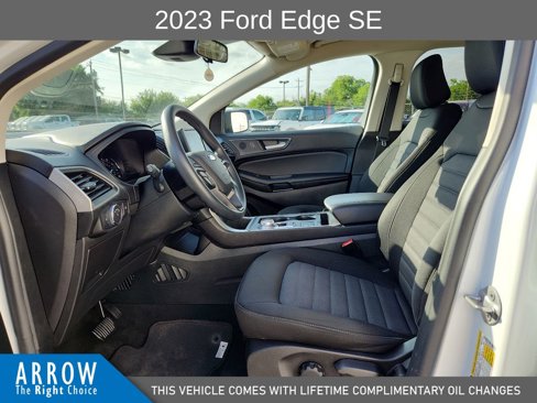 Used 2023 Ford Edge SE image 23