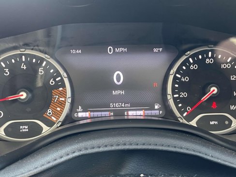 Used 2022 Jeep Renegade Latitude w/ Sun/Sound Group image 30