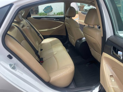 Used 2014 Hyundai Sonata Limited w/ Panoramic Sunroof Package 02 image 12