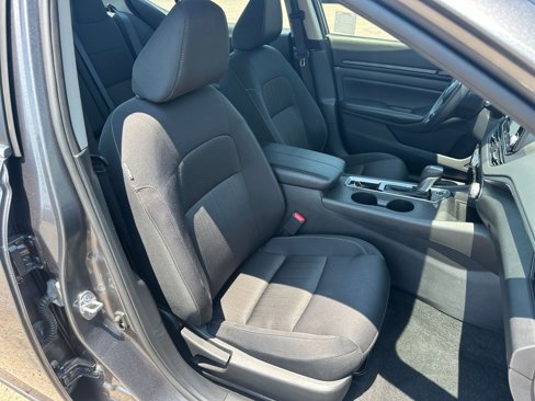 Used 2024 Nissan Altima 2.5 S image 34